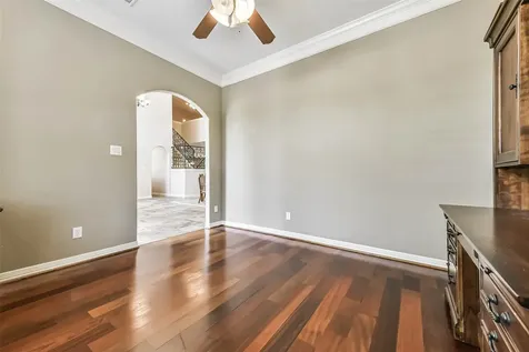 310 Del Monte Drive Friendswood TX 77546