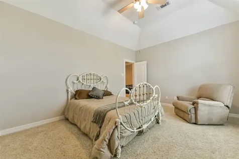 310 Del Monte Drive Friendswood TX 77546