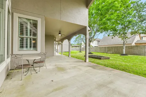 310 Del Monte Drive Friendswood TX 77546