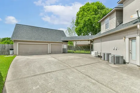 310 Del Monte Drive Friendswood TX 77546