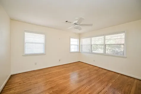 2821 Eastgrove Lane Houston TX 77027