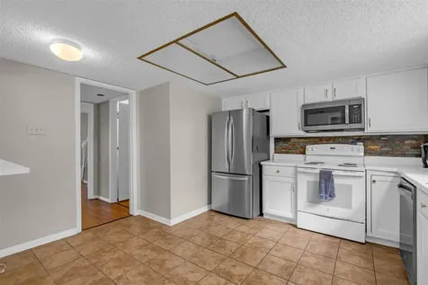9207 Barr Circle Houston TX 77080
