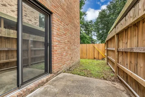 9207 Barr Circle Houston TX 77080