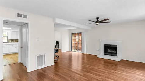 9207 Barr Circle Houston TX 77080