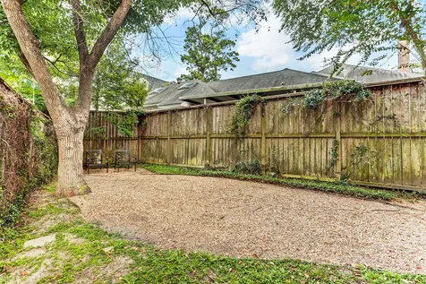 5509 Ashby Street Houston TX 77005