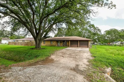 703 S Washington Street El Campo TX 77437