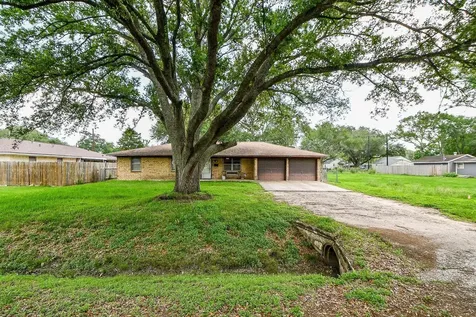 703 S Washington Street El Campo TX 77437