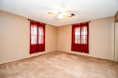 703 S Washington Street El Campo TX 77437