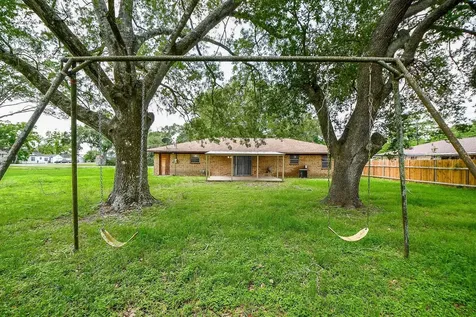 703 S Washington Street El Campo TX 77437