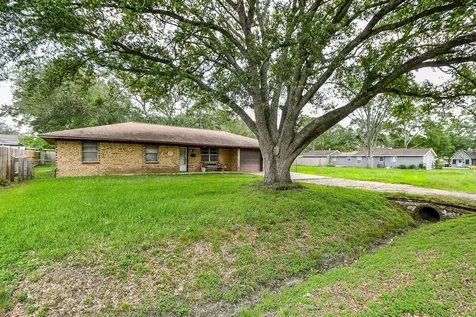 703 S Washington Street El Campo TX 77437