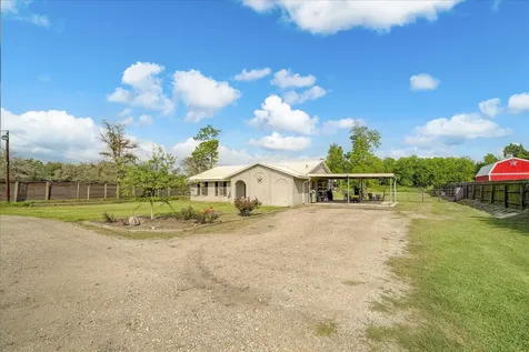 3205 Cemetery Road Santa Fe TX 77517