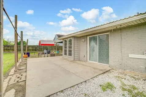 3205 Cemetery Road Santa Fe TX 77517