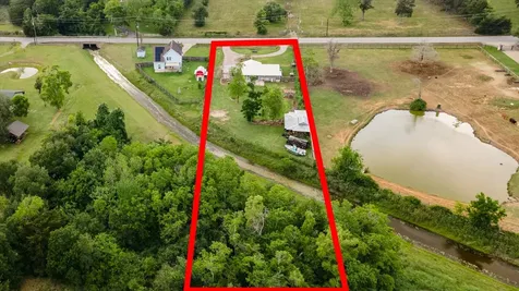 3205 Cemetery Road Santa Fe TX 77517