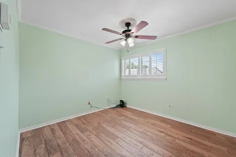 5050 Glenmont Drive F5 Houston TX 77081