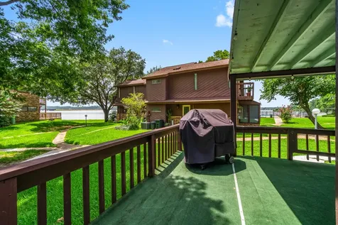 200 Fountain Lake W 116 Livingston TX 77351