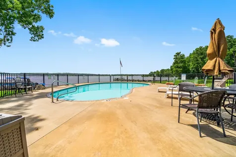 200 Fountain Lake W 116 Livingston TX 77351