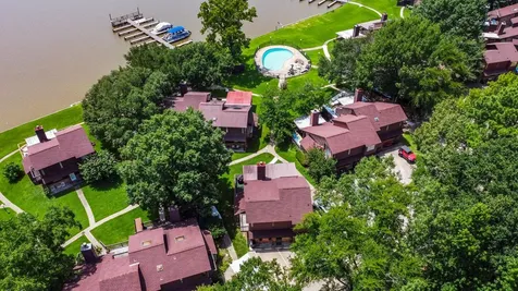 200 Fountain Lake W 116 Livingston TX 77351