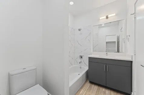 2111 Holman Street Houston TX 77004