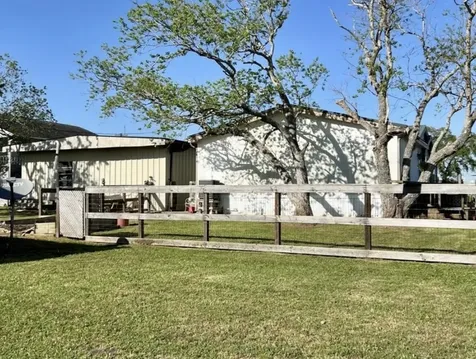 5107 County Road 469 Brazoria TX 77422