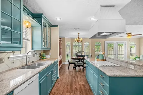 10014 Sweet Gum Lane Baytown TX 77521