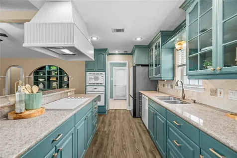 10014 Sweet Gum Lane Baytown TX 77521
