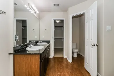 3350 Allington Court Houston TX 77014