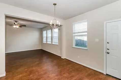 3350 Allington Court Houston TX 77014