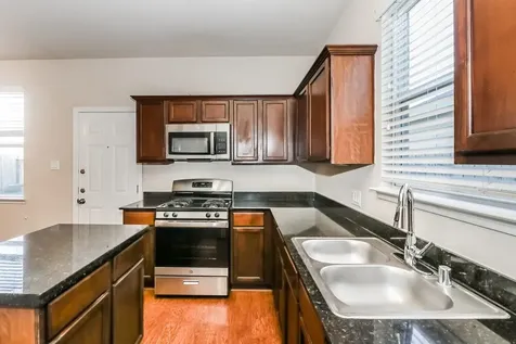 3350 Allington Court Houston TX 77014