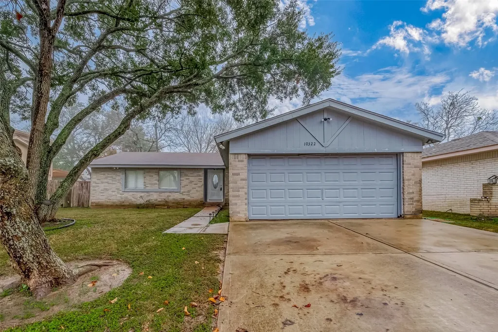 10322 Clarktower Lane Sugar Land TX 77498