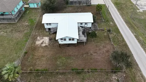 963 Gulfview Drive Crystal Beach TX 77650