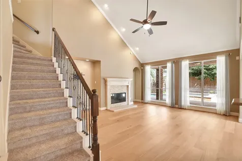 79 N Frontera Circle The Woodlands TX 77382