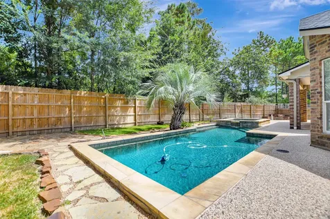 79 N Frontera Circle The Woodlands TX 77382