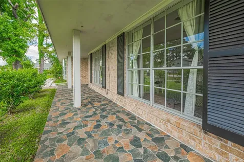 101 Wildrose Street Baytown TX 77520