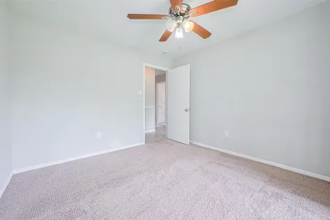 101 Wildrose Street Baytown TX 77520