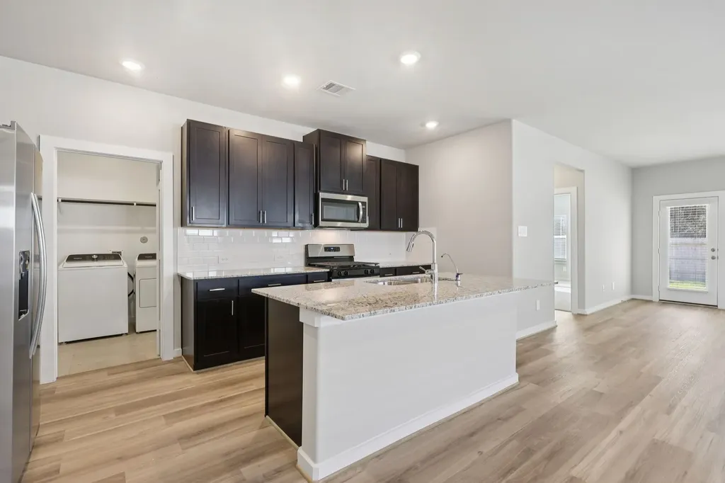 11422 Dark Amethyst Drive Houston TX 77048