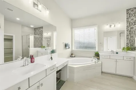 2214 Captain Davis Drive Richmond TX 77469