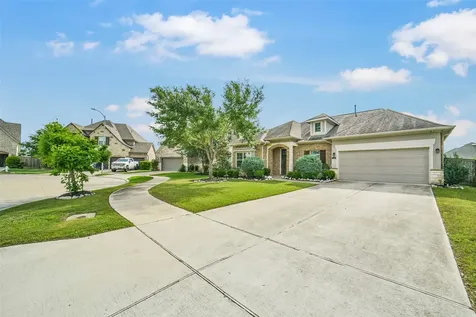 2214 Captain Davis Drive Richmond TX 77469