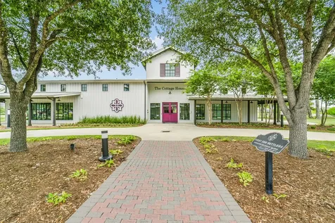 2214 Captain Davis Drive Richmond TX 77469