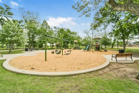 2214 Captain Davis Drive Richmond TX 77469