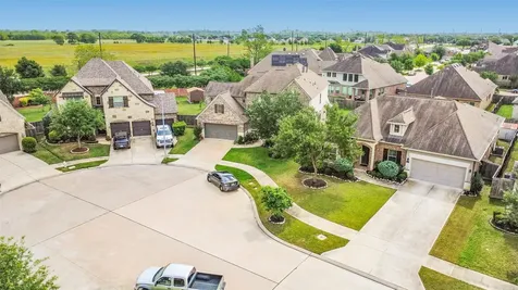 2214 Captain Davis Drive Richmond TX 77469