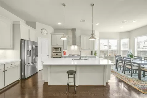 2214 Captain Davis Drive Richmond TX 77469