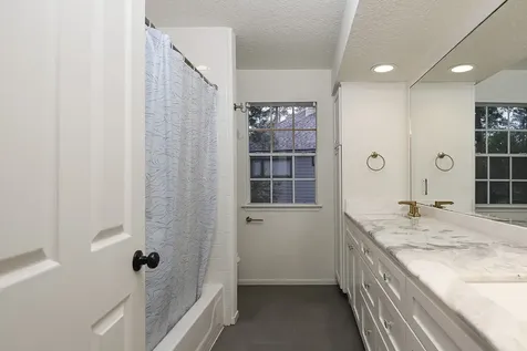 35 Tender Violet Place The Woodlands TX 77381