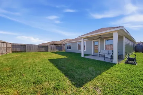 2502 Gelding Manor Drive Alvin TX 77511