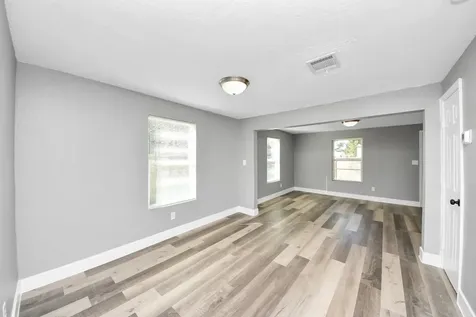 3206 Melbourne Street Houston TX 77026