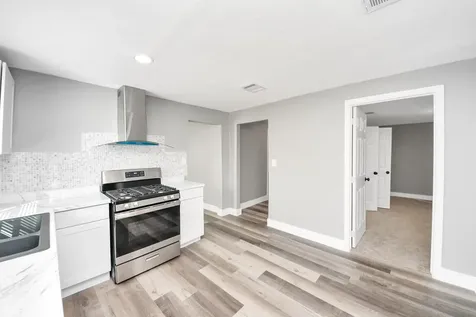 3206 Melbourne Street Houston TX 77026