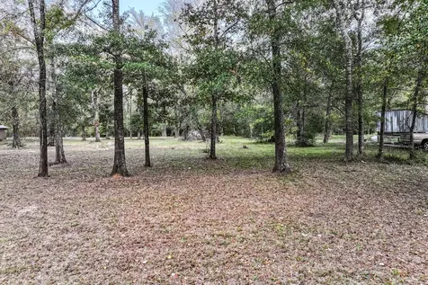106 Roy Webb Huntsville TX 77320