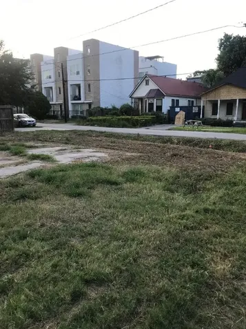 1615 Holly Street Houston TX 77007
