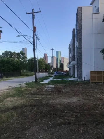 1615 Holly Street Houston TX 77007