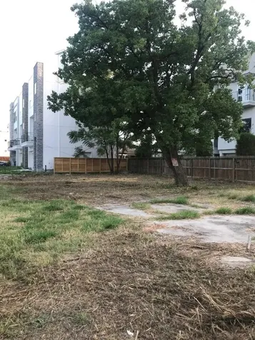 1615 Holly Street Houston TX 77007