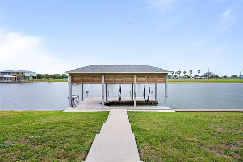 1900 Laguna Harbor Cove Boulevard Port Bolivar TX 77650